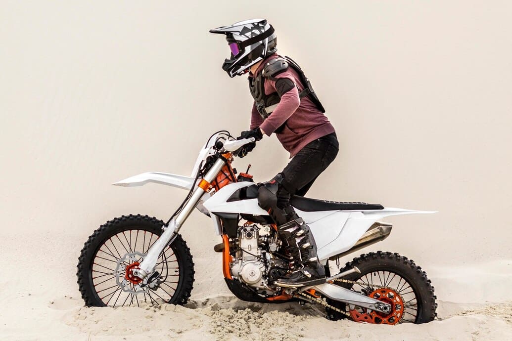 Se puede matricular una pit bike