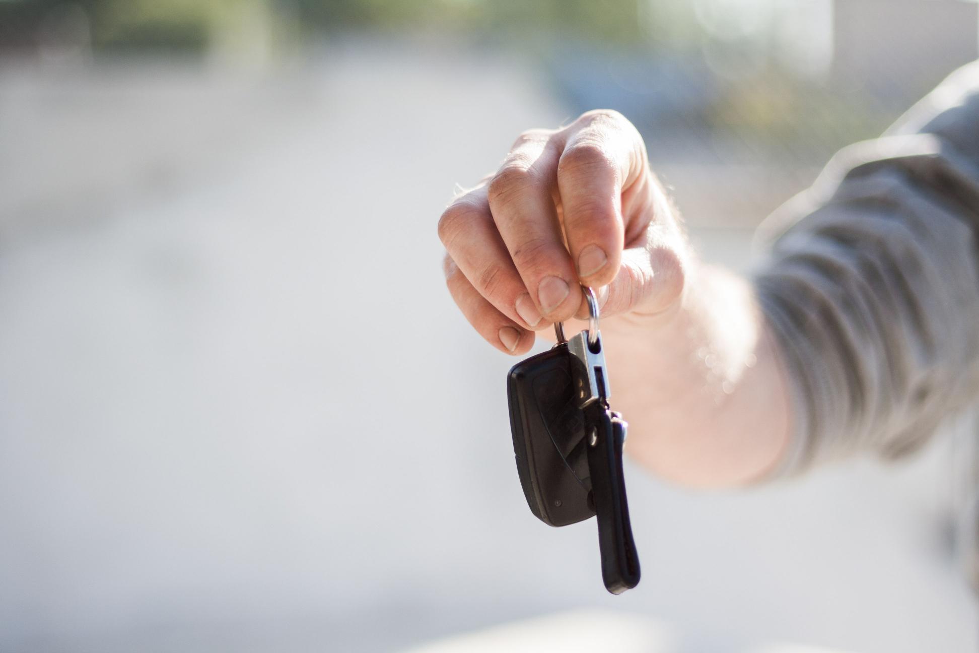 Cómo transferir un coche entre particulares